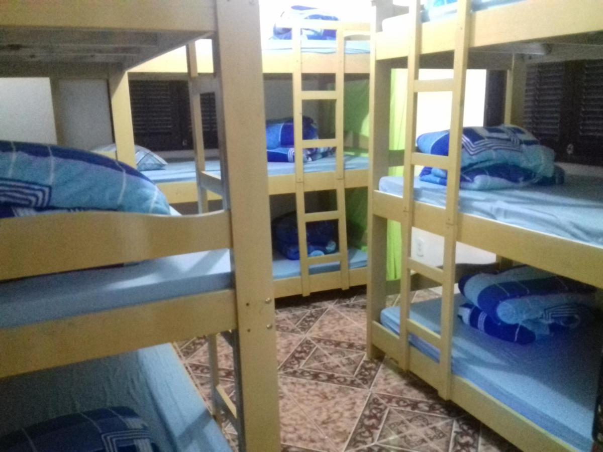 פאראטי Live Hostel מראה חיצוני תמונה